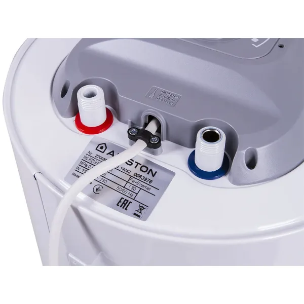 Накопительный водонагреватель Ariston PRO1 R ABS 80 V SLIM